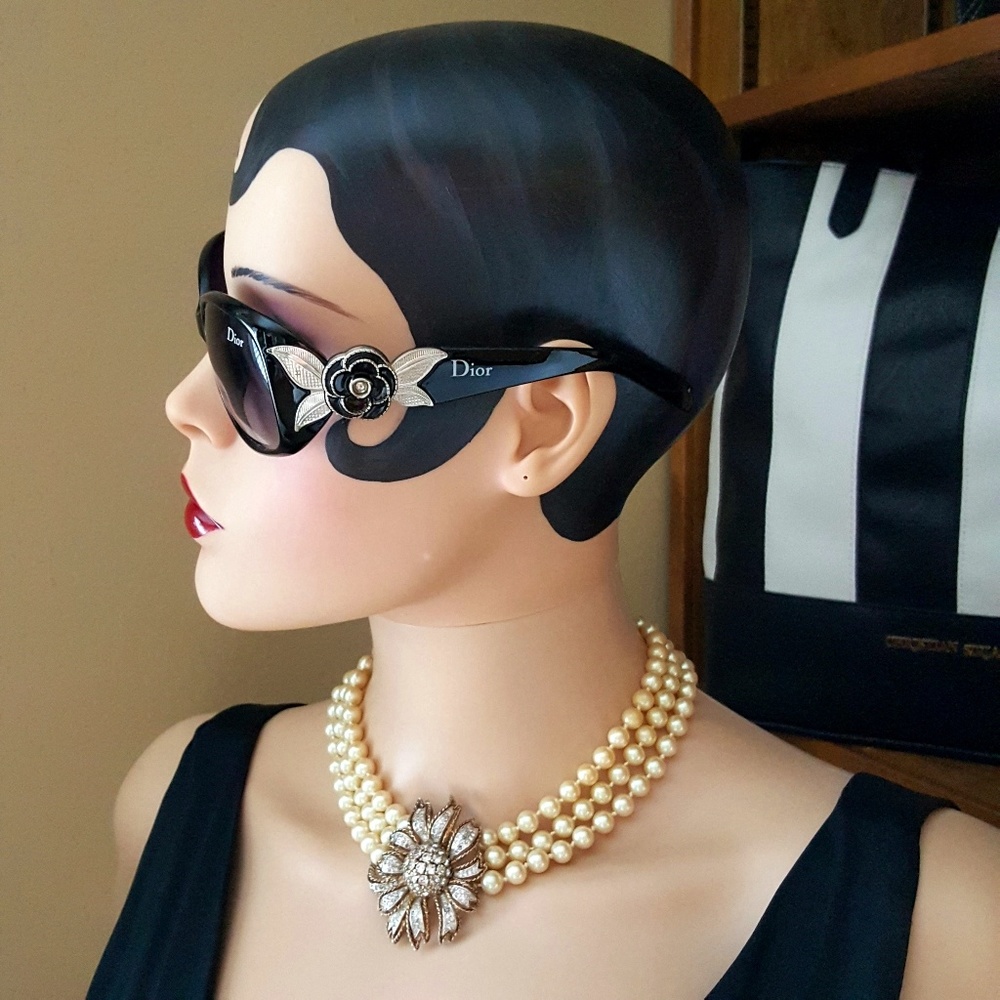 Vintage PANETTA Simulated Pearl Necklace Jewelry